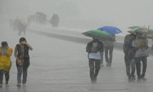 देशभर में मौसम का बदला मिजाज, 13 राज्यों में बारिश-आंधी का अलर्ट